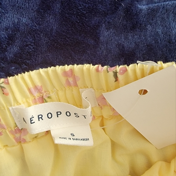 skirts - Picture 3 of 3